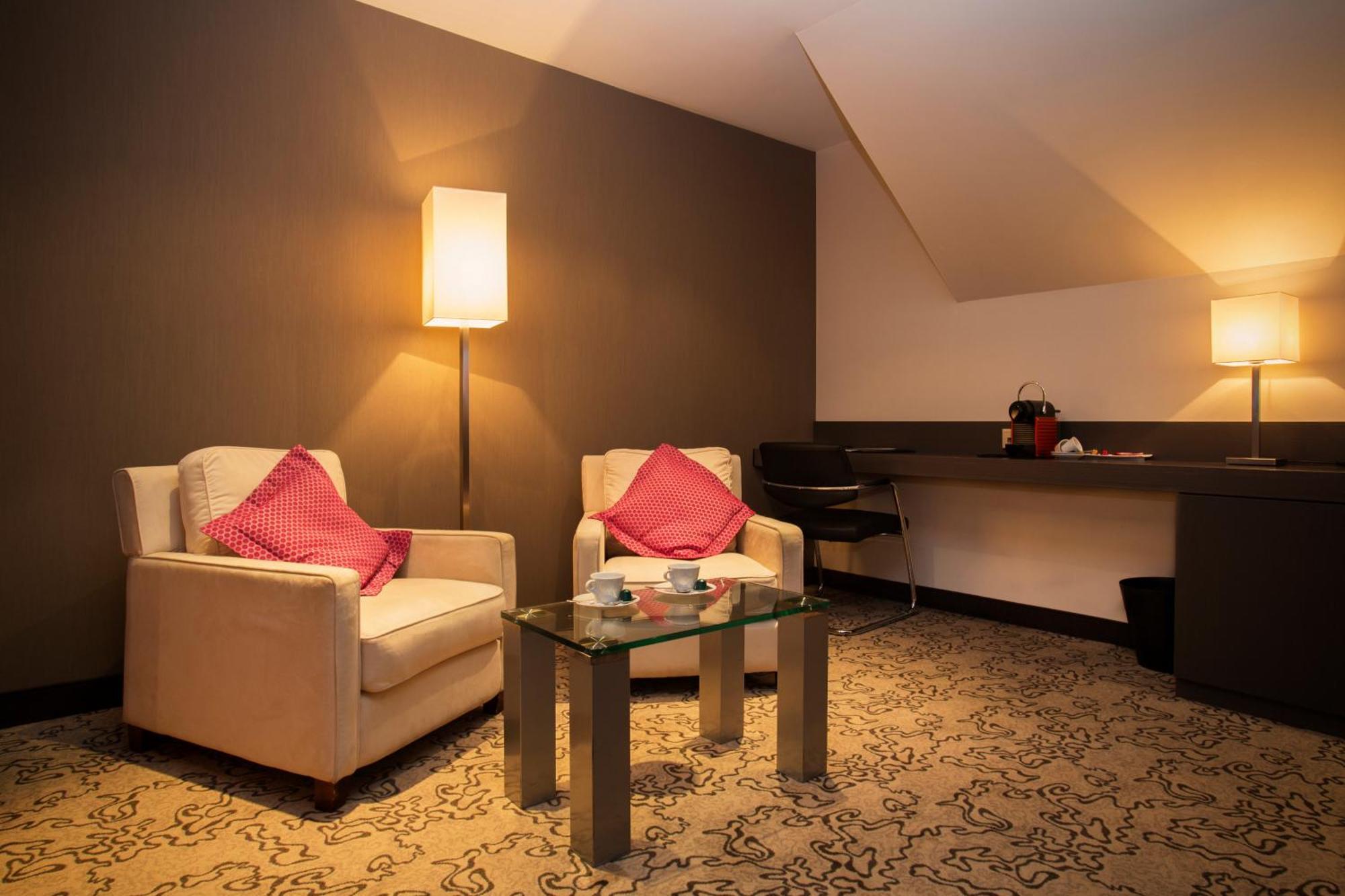 Koener Hotel & Spa Clervaux Phòng bức ảnh
